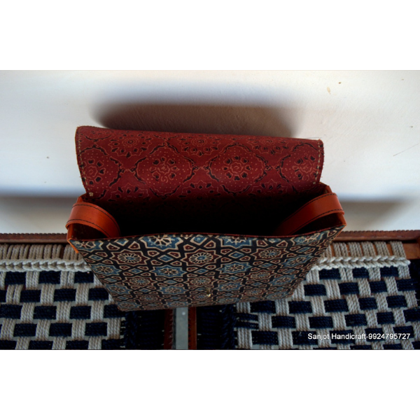 natural and artistic